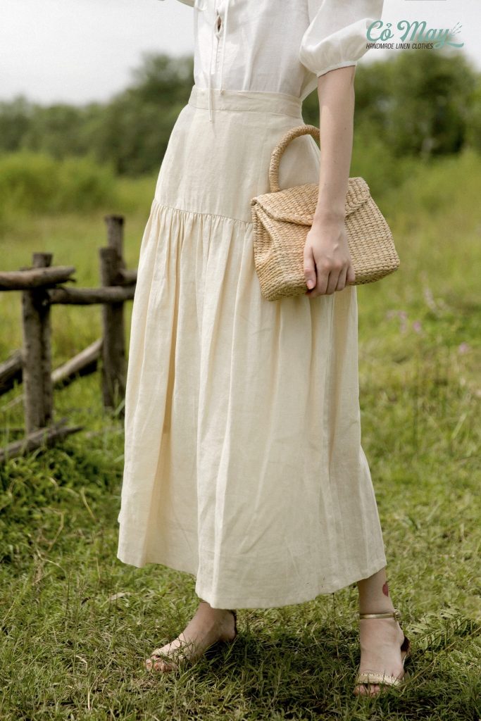 V154- Chân váy Nhật linen màu bơ paste nhà Gu. Váy basic, dáng A, nhẹ  nhàng. chất vải 55%Linen + 45%Rayon 🏷 Shui bá... | Instagram
